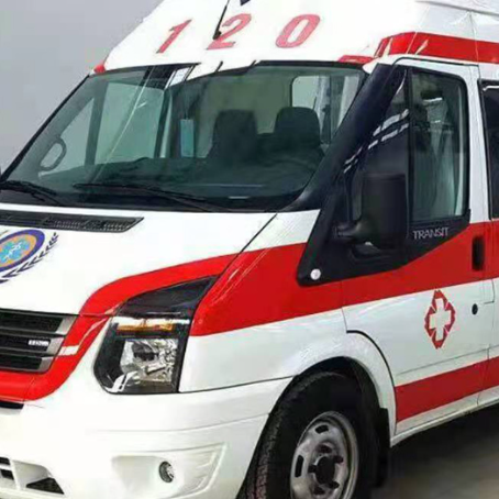 临县非急救护送病人转院租赁救护车的优缺点对比